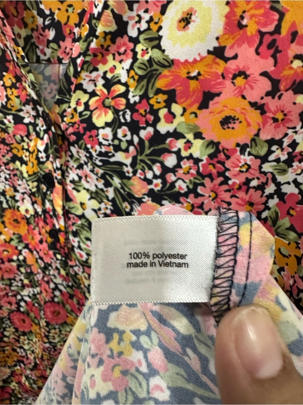 Lane Bryant Black Multicolor Floral Sleeveless Blouse Size 26/28 - Picture 5 of 5